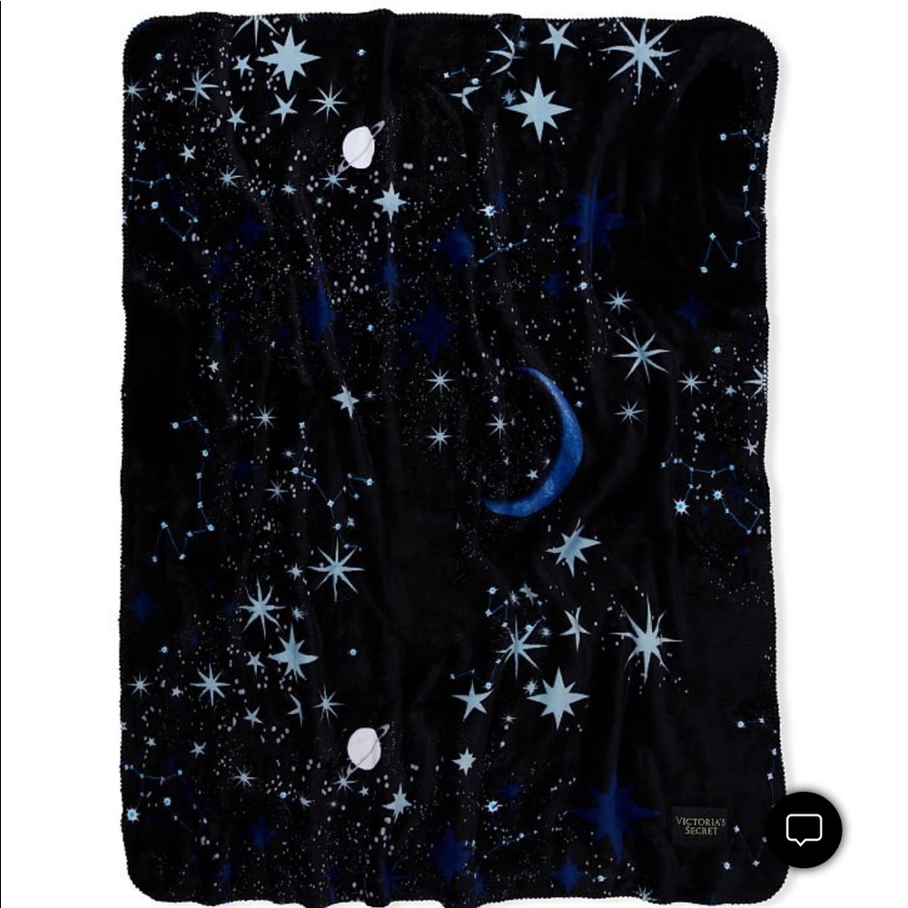 Throw blanket 🖤💫⭐️🤍